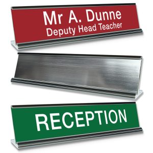 NPLATEHOLDLDK - Desk nameplate holder